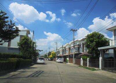 70 Sqm., 3 Beds, 2 Baths Townhouse listed for ฿ 1,710,000.
