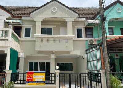 96 Sqm., 2 Beds, 1 Bath Townhouse listed for ฿ 1,710,000.