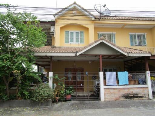 133 Sqm., 2 Beds, 1 Bath Townhouse listed for ฿ 1,890,000.