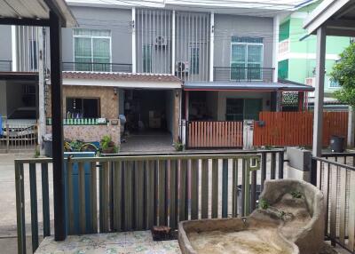 72 Sqm., 2 Beds, 2 Baths Townhouse listed for ฿ 1,710,000.