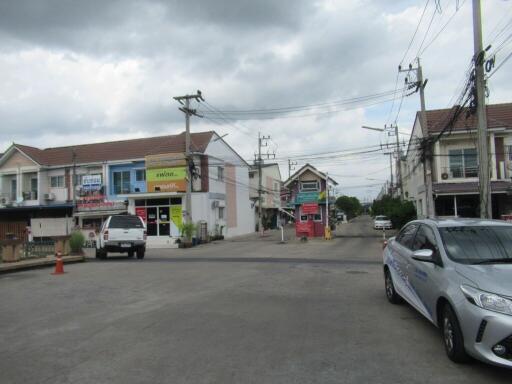 76 Sqm., 2 Beds, 1 Bath Townhouse listed for ฿ 1,890,000.