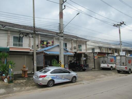 78 Sqm., 2 Beds, 2 Baths Townhouse listed for ฿ 1,890,000.