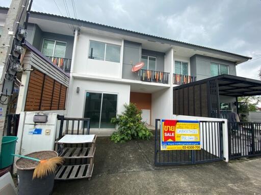 71 Sqm., 2 Beds, 1 Bath Townhouse listed for ฿ 1,710,000.