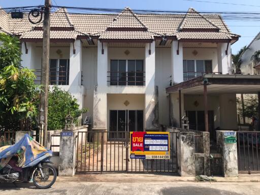 96 Sqm., 2 Beds, 1 Bath Townhouse listed for ฿ 1,400,000.