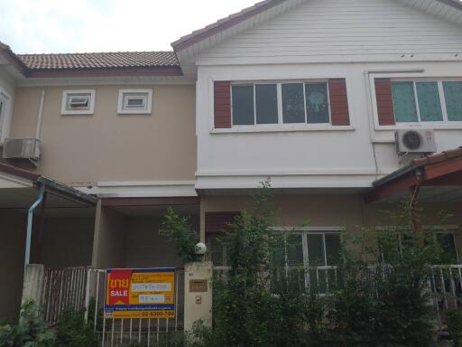 79 Sqm., 2 Beds, 2 Baths Townhouse listed for ฿ 1,615,000.