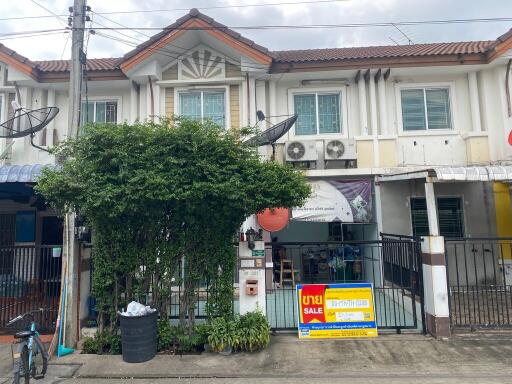 69 Sqm., 2 Beds, 1 Bath Townhouse listed for ฿ 1,615,000.