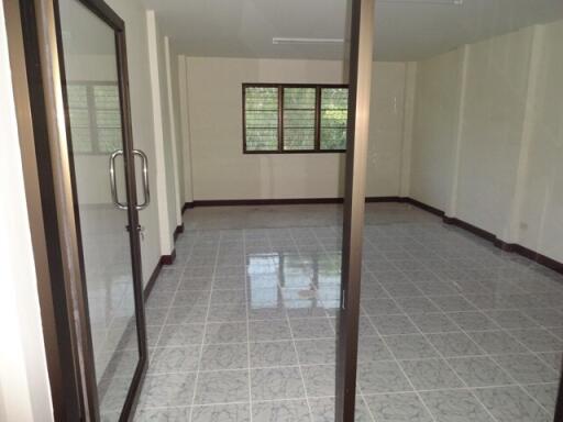82 Sqm., 2 Beds, 1 Bath Townhouse listed for ฿ 1,785,000.