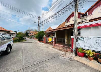 96 Sqm., 2 Beds, 1 Bath Townhouse listed for ฿ 1,615,000.