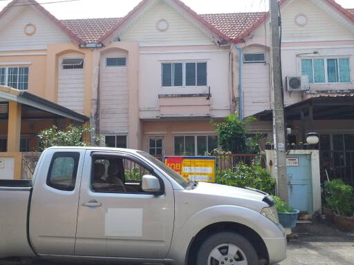 102 Sqm., 2 Beds, 2 Baths Townhouse listed for ฿ 1,615,000.