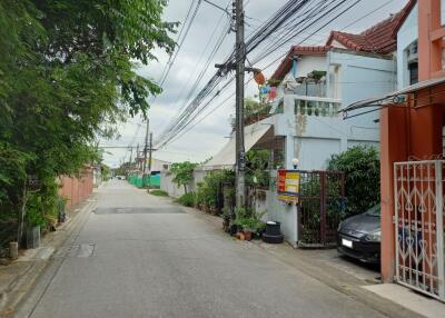 70 Sqm., 2 Beds, 1 Bath Townhouse listed for ฿ 1,615,000.