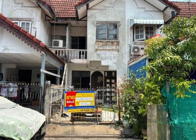 63 Sqm., 2 Beds, 1 Bath Townhouse listed for ฿ 1,615,000.