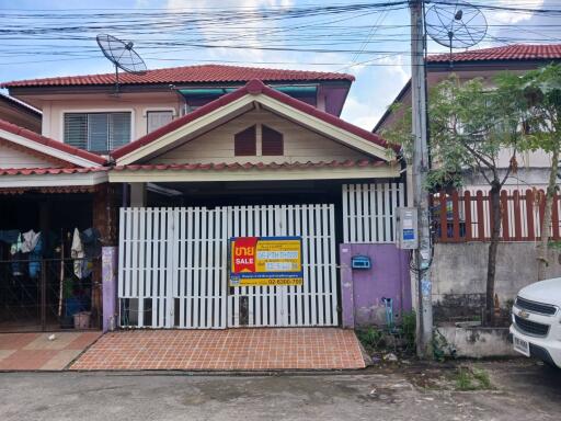 90 Sqm., 2 Beds, 2 Baths Townhouse listed for ฿ 1,785,000.