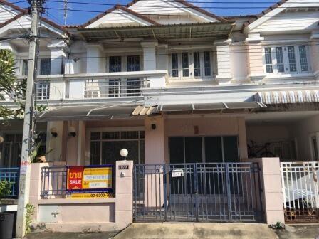 84 Sqm., 3 Beds, 1 Bath Townhouse listed for ฿ 1,785,000.