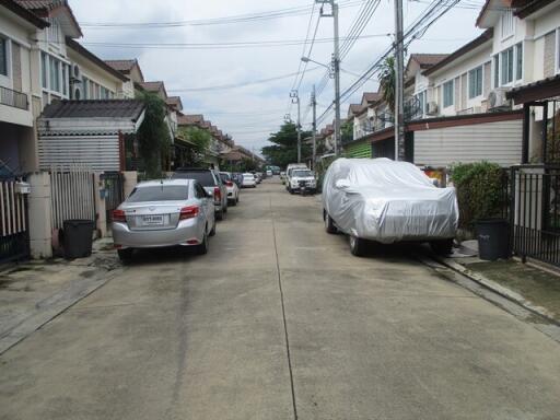 72 Sqm., 2 Beds, 2 Baths Townhouse listed for ฿ 1,785,000.