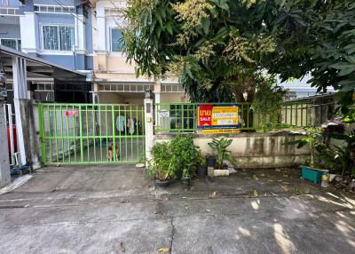 128 Sqm., 2 Beds, 1 Bath Townhouse listed for ฿ 1,615,000.