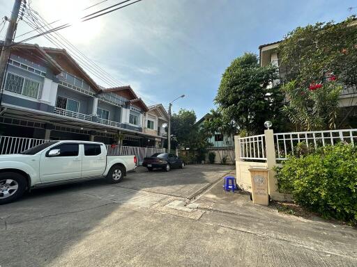 128 Sqm., 2 Beds, 1 Bath Townhouse listed for ฿ 1,615,000.