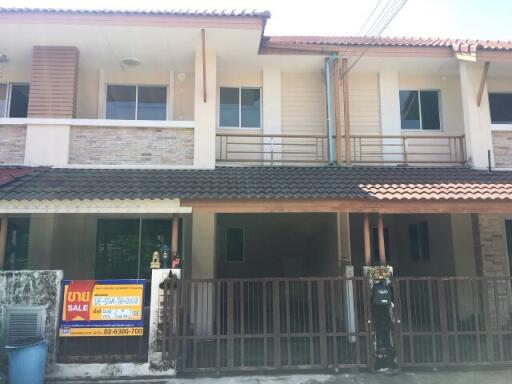 90 Sqm., 4 Beds, 2 Baths Townhouse listed for ฿ 1,785,000.