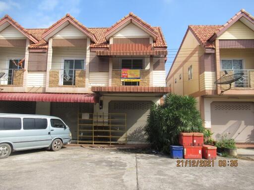 60 Sqm., 2 Beds, 1 Bath Townhouse listed for ฿ 1,700,000.