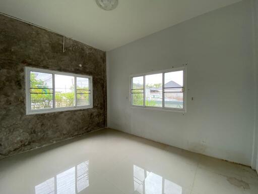 144 Sqm., 2 Beds, 1 Bath Townhouse listed for ฿ 1,733,000.