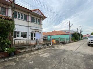 224 Sqm., 2 Beds, 1 Bath Townhouse listed for ฿ 1,733,000.