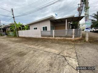 123 Sqm., 2 Beds, 2 Baths Townhouse listed for ฿ 1,600,000.