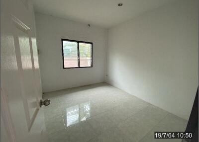 123 Sqm., 2 Beds, 2 Baths Townhouse listed for ฿ 1,600,000.