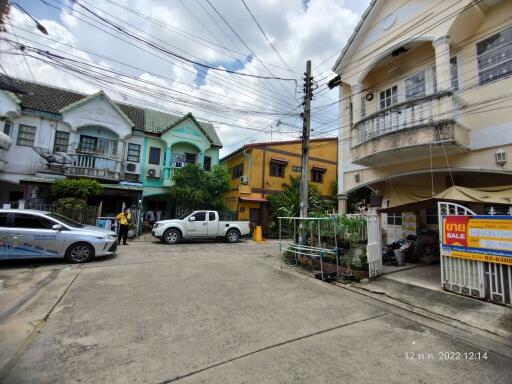 84 Sqm., 2 Beds, 2 Baths Townhouse listed for ฿ 1,680,000.