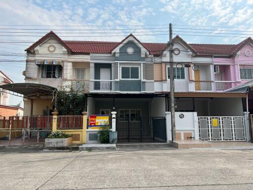 85 Sqm., 2 Beds, 2 Baths Townhouse listed for ฿ 1,520,000.