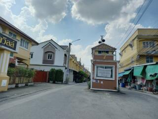 87 Sqm., 3 Beds, 2 Baths Townhouse listed for ฿ 1,680,000.