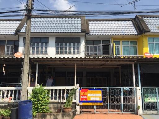 97 Sqm., 2 Beds, 1 Bath Townhouse listed for ฿ 1,300,000.