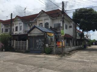 120 Sqm., 2 Beds, 1 Bath Townhouse listed for ฿ 1,300,000.