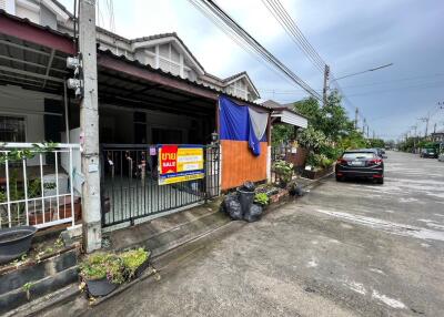 86 Sqm., 2 Beds, 1 Bath Townhouse listed for ฿ 1,473,000.