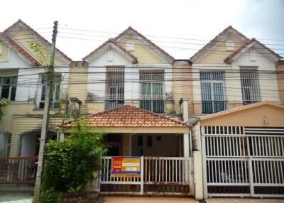 84 Sqm., 3 Beds, 2 Baths Townhouse listed for ฿ 1,473,000.