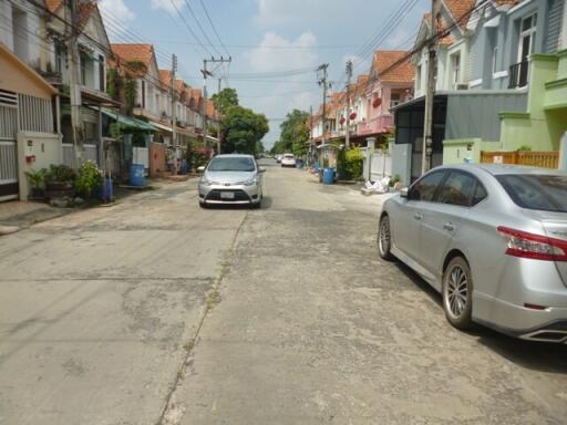 84 Sqm., 3 Beds, 2 Baths Townhouse listed for ฿ 1,473,000.