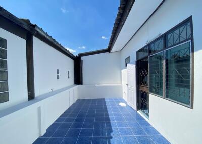 102 Sqm., 2 Beds, 1 Bath Townhouse listed for ฿ 1,576,000.