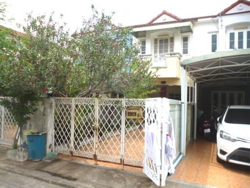 120 Sqm., 2 Beds, 1 Bath Townhouse listed for ฿ 1,425,000.