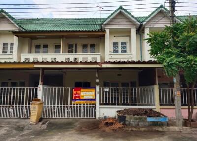 86 Sqm., 3 Beds, 2 Baths Townhouse listed for ฿ 1,425,000.