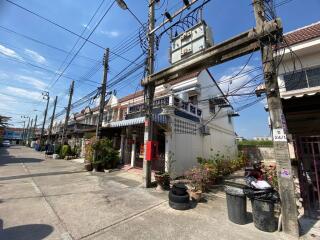 64 Sqm., 2 Beds, 1 Bath Townhouse listed for ฿ 1,425,000.