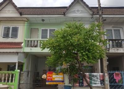88 Sqm., 2 Beds, 2 Baths Townhouse listed for ฿ 1,425,000.