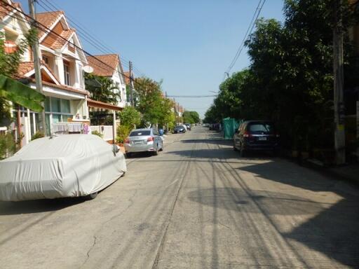 84 Sqm., 2 Beds, 1 Bath Townhouse listed for ฿ 1,425,000.