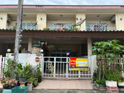 76 Sqm., 2 Beds, 1 Bath Townhouse listed for ฿ 1,425,000.