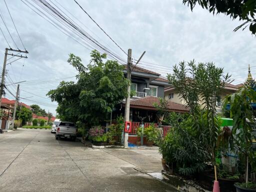 76 Sqm., 2 Beds, 1 Bath Townhouse listed for ฿ 1,425,000.