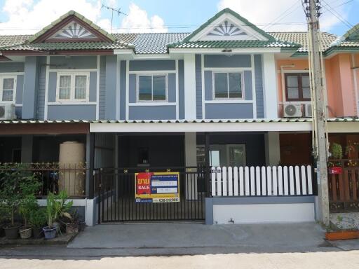 72 Sqm., 3 Beds, 2 Baths Townhouse listed for ฿ 1,544,000.