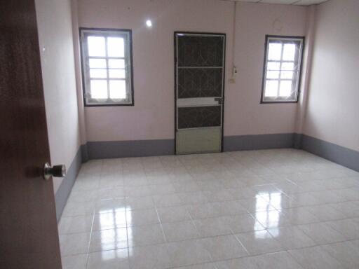 85 Sqm., 2 Beds, 2 Baths Townhouse listed for ฿ 1,200,000.