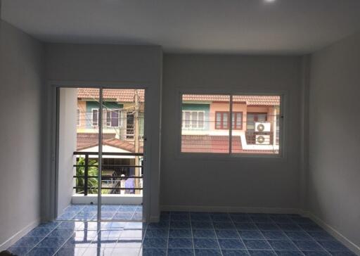 72 Sqm., 2 Beds, 1 Bath Townhouse listed for ฿ 1,300,000.