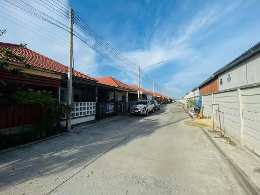 84 Sqm., 2 Beds, 1 Bath Townhouse listed for ฿ 1,200,000.