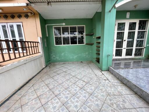 84 Sqm., 3 Beds, 2 Baths Townhouse listed for ฿ 1,378,000.