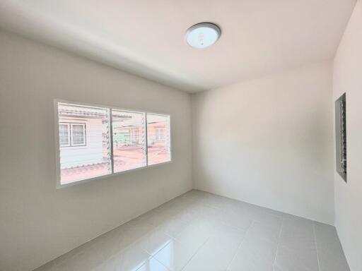 64 Sqm., 2 Beds, 1 Bath Townhouse listed for ฿ 1,280,000.