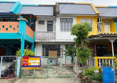 85 Sqm., 2 Beds, 2 Baths Townhouse listed for ฿ 1,150,000.