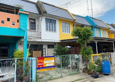 85 Sqm., 2 Beds, 2 Baths Townhouse listed for ฿ 1,150,000.
